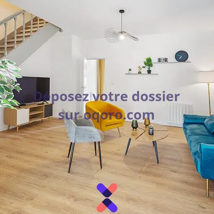 Rent this 8 bed apartment on 102 Rue du Croissant in 44300 Nantes, France