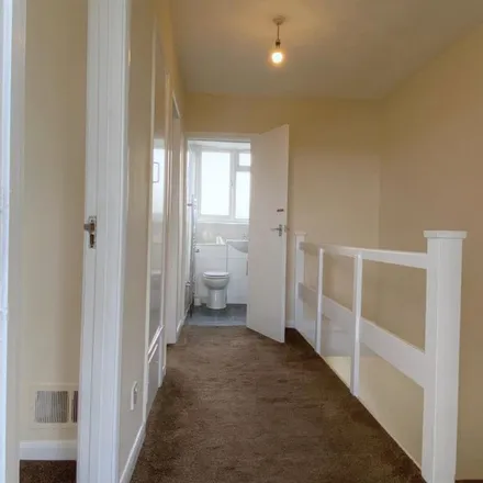 Rent this 3 bed apartment on Dallow Road in Luton, LU1 1TB