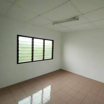 Rent this 3 bed apartment on Jalan SP 1/1 in Taman Saujana Puchong, 47100 Subang Jaya