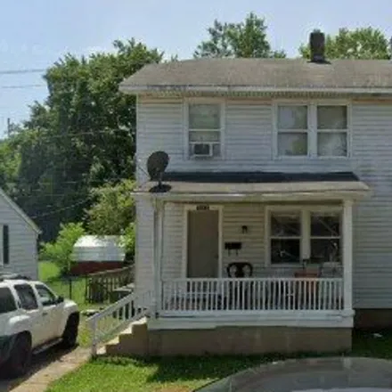 Rent this 3 bed townhouse on 1312 Bryan St