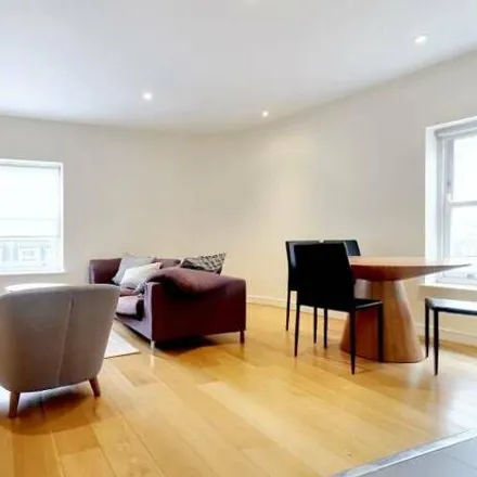 Image 9 - Rockland Apartments, 5 Lakenham Place, Bow Common, London, E3 4HQ, United Kingdom - Room for rent