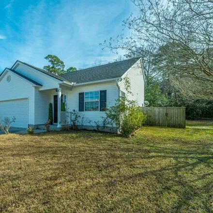 Buy this 3 bed house on Creek Bend Drive in Chandler Village, Summerville