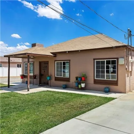 Image 2 - 1380 East 8th Street, Beaumont, CA 92223, USA - House for sale