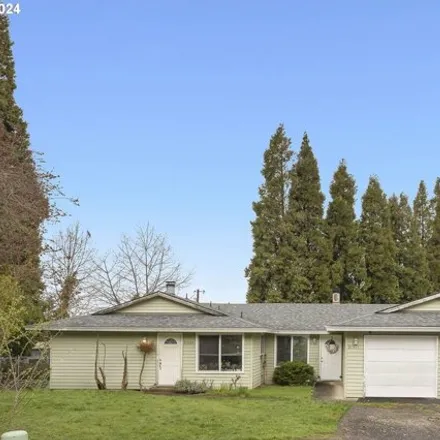 Buy this 5 bed house on 21309 Southeast Alder Court in Gresham, OR 97030