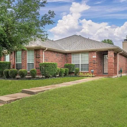 Buy this 3 bed house on 544 Seminole Trail in Murphy, TX 75094