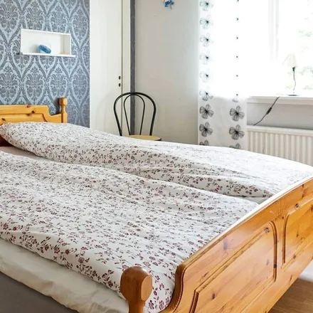 Rent this 3 bed house on Ed in Norra Moränvägen, 668 30 Ed