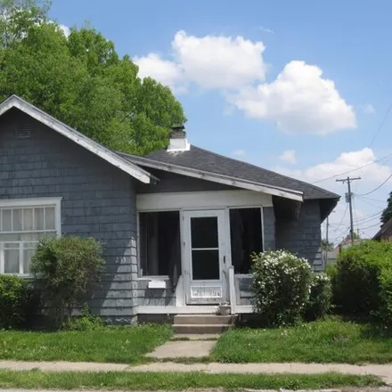 Buy this 2 bed house on 255 South Western Avenue in Marion, IN 46952