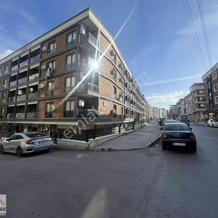 Rent this 1 bed apartment on Mert Erkek Kuaförü in 203/36. Sokak, 35390 Buca