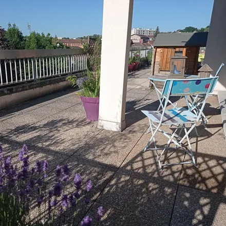 Image 3 - Voiron, ARA, FR - Apartment for rent