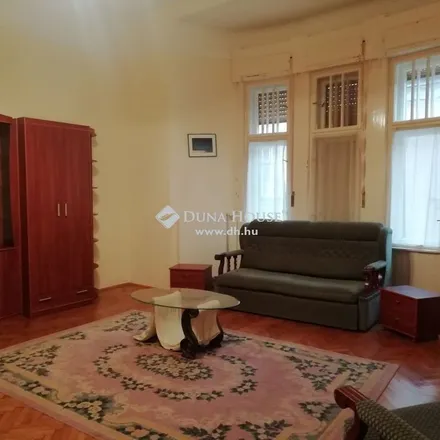 Rent this 3 bed apartment on Béke Utcai Általános Iskola in Szeged, Béke utca