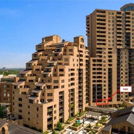 Rent this 1 bed condo on The Pinnacle in 20 Northeast 2nd Street, Minneapolis