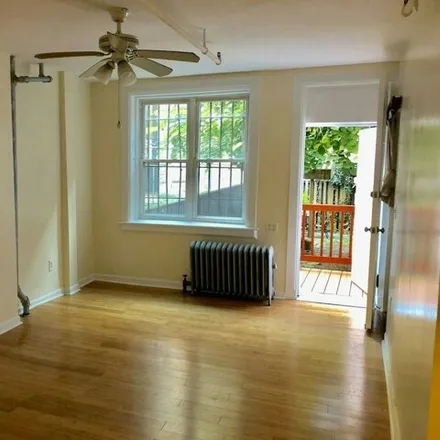 Image 4 - 312 W 115th St Unit Garden, New York, 10026 - Townhouse for rent