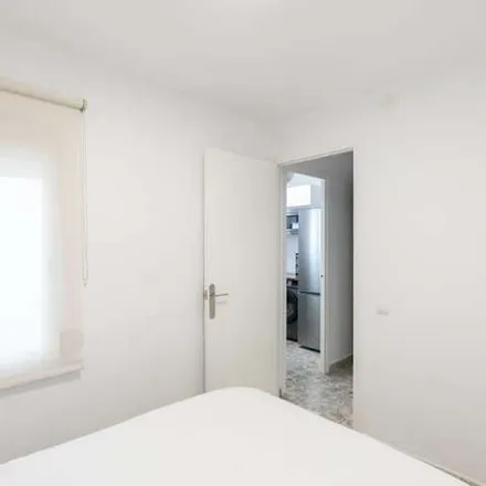 Image 7 - Berlanga, Carrer de Pujós, 08904 l'Hospitalet de Llobregat, Spain - Apartment for rent