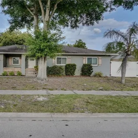 Buy this 3 bed house on 2757 Nodosa Drive in Sarasota County, FL 34232