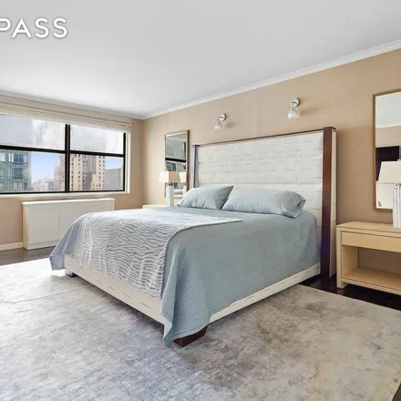 Image 3 - Le Premier, 112 West 56th Street, New York, NY 10019, USA - Apartment for rent