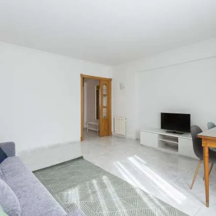 Image 4 - Avenida del Manzanares, 18, 28011 Madrid, Spain - Apartment for rent