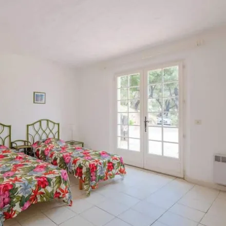 Image 7 - 83310 Grimaud, France - House for rent