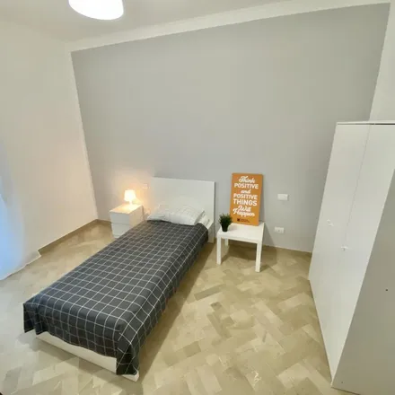 Image 5 - Via Guido Dorso, 70126 Bari BA, Italy - Apartment for rent