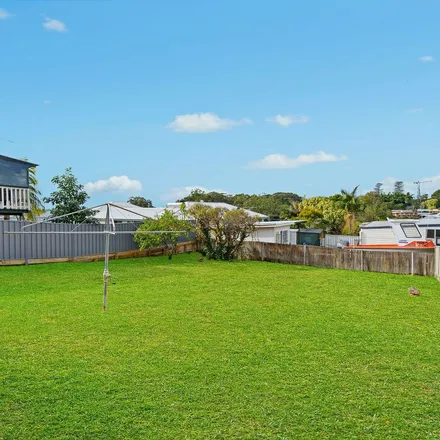 Rent this 3 bed apartment on Hudson Avenue in Port Macquarie NSW 2444, Australia