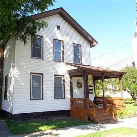 Image 2 - 421 Hamilton Street, City of Ogdensburg, NY 13669, USA - House for sale