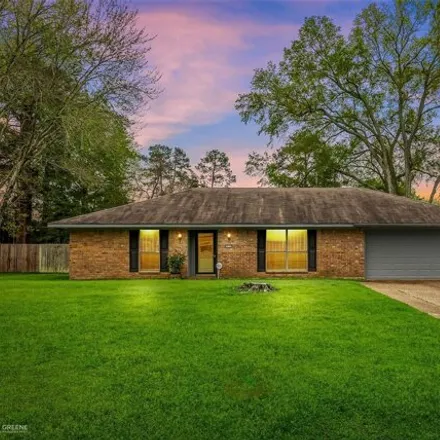 Buy this 3 bed house on 843 Dalisa Circle in Southdowns, Shreveport