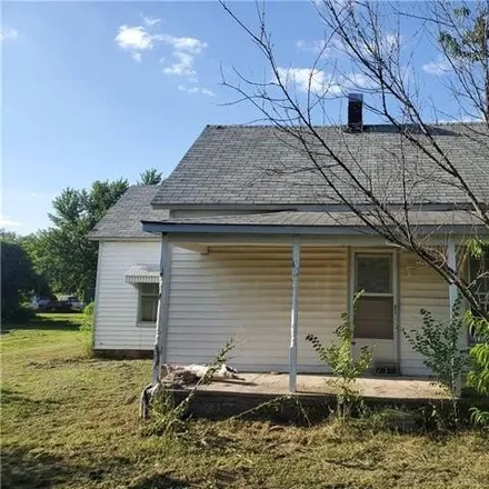 Image 6 - 100 Elm Street, Blue Mound, Linn County, KS 66010, USA - House for sale