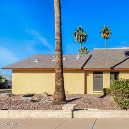 Buy this 5 bed house on 2522 South Mulberry in Mesa, AZ 85202