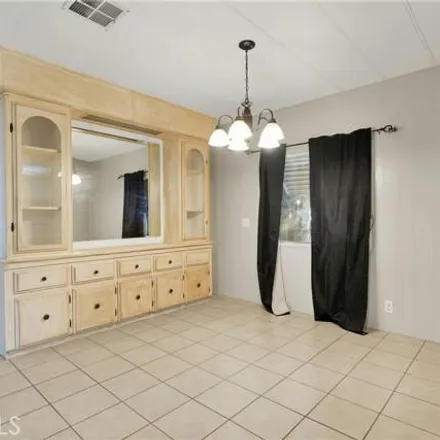 Image 8 - Valle Vista, Apple Valley, CA, USA - Apartment for sale