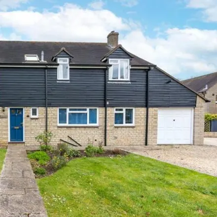 Buy this 4 bed house on Whitesforge in Appleton, OX13 5LG