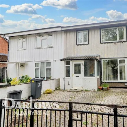 Rent this 3 bed townhouse on Gabalfa Avenue in Cardiff, CF14 2PD
