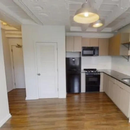 Rent this 1 bed apartment on #308,5718 North Winthrop Avenue in Edgewater Beach, Chicago