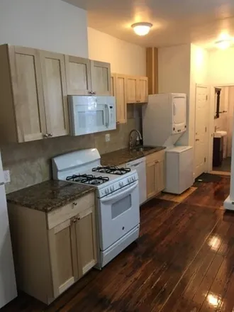 Rent this 3 bed apartment on 254 Windsor St Unit 1r in Cambridge, Massachusetts