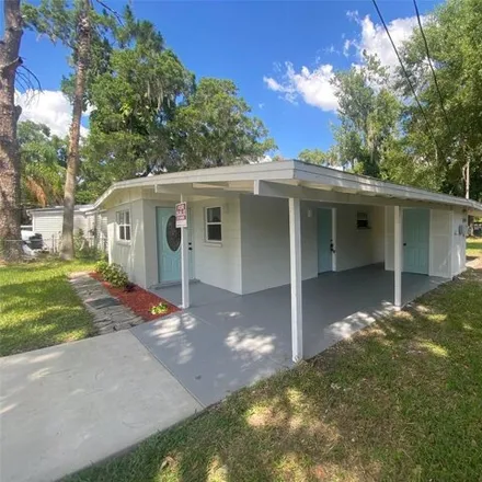 Buy this 3 bed house on 1402 Trenton Road in Polk County, FL 33815