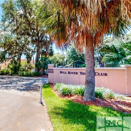 Buy this 3 bed condo on Flying Fish Bar & Grill in 7906 State Route 26, Savannah