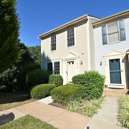 Buy this 3 bed condo on 9795 Mock Orange Court in Georgetown South, Manassas