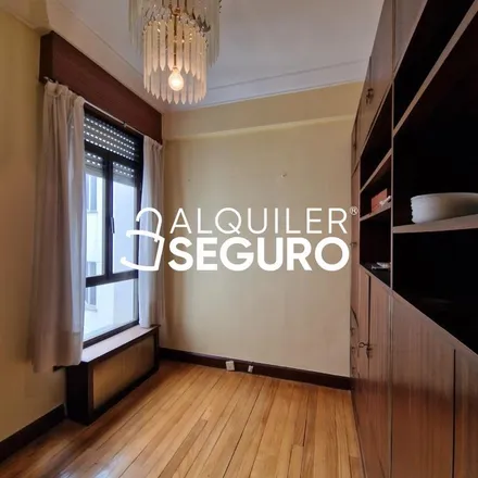 Rent this 3 bed apartment on Calle Calixto Díez / Calixto Diez kalea in 11, 48012 Bilbao