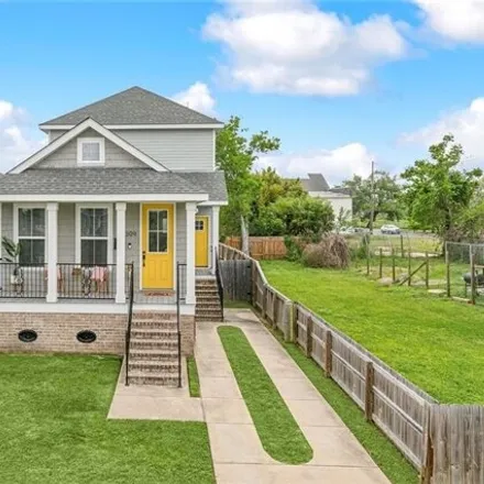 Image 3 - 1313 Foy Street, New Orleans, LA 70122, USA - House for sale