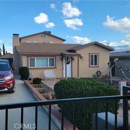 Buy this 4 bed house on 956 North Murray Street in Banning, CA 92220