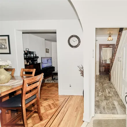 Image 5 - 80 Van Siclen Avenue, New York, NY 11207, USA - Duplex for sale