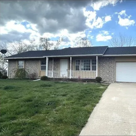Buy this 4 bed house on 1175 Rustic Drive in Macon, MO 63552
