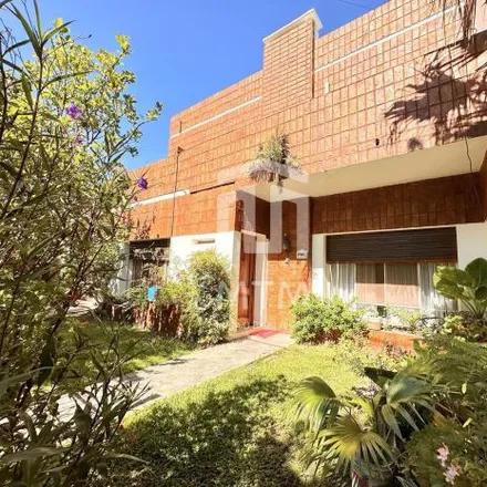 Buy this 5 bed house on José C. Paz 2639 in Parque Casas, Rosario