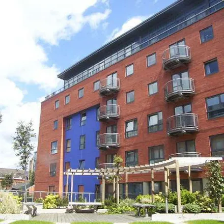 Image 6 - West One Panorama, Fitzwilliam Street, Devonshire, Sheffield, S1 4JY, United Kingdom - Apartment for rent