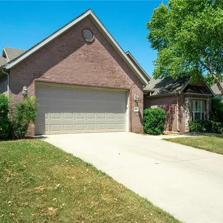 Buy this 3 bed house on 1376 Lexington Circle in Springdale, AR 72762