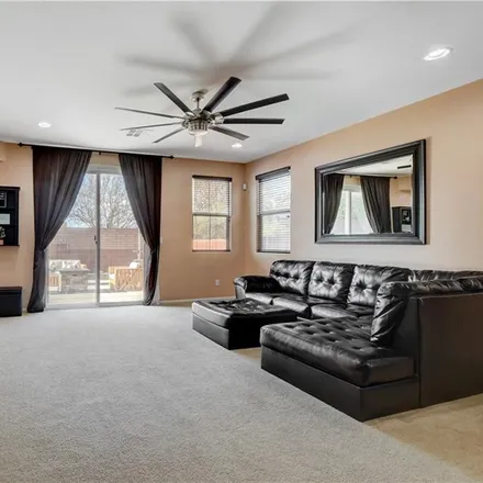 Image 7 - 10616 West Lomaland Avenue, Las Vegas, NV 89166, USA - Loft for sale