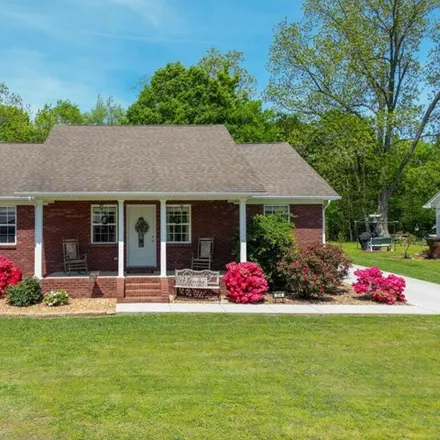 Image 1 - 341 Walnut Street, Madisonville, Monroe County, TN 37354, USA - House for sale