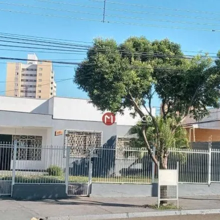 Rent this 4 bed house on Rua Castro Alves in Presidente, Londrina - PR