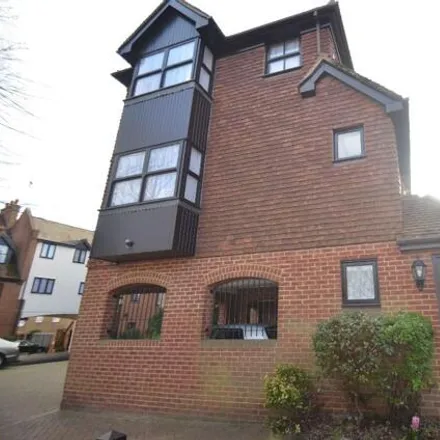 Rent this 2 bed room on Kiss the Bride in Bishops Walk, Rochester