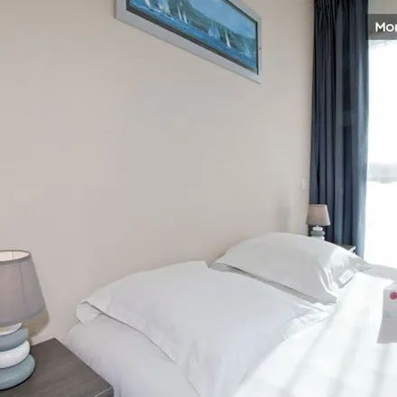 Rent this 1 bed apartment on 7 Avenue du Général de Gaulle in 22300 Lannion, France