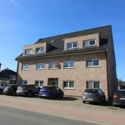 Rent this 2 bed apartment on Stwg. op Aalst 148 in 1745 Opwijk, Belgium