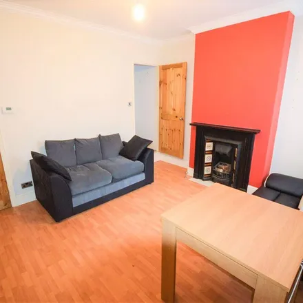 Rent this 3 bed apartment on Barclay Street in Leicester, LE3 0JD